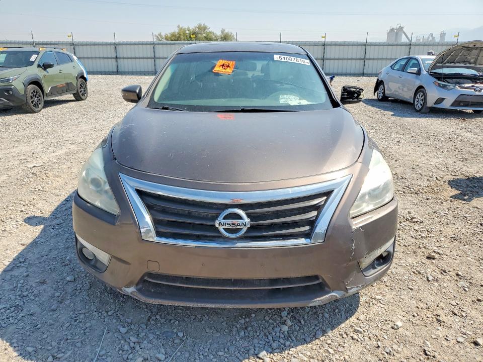 Photo 5 from auction – 2013 NISSAN ALTIMA with VIN 1N4AL3AP5DN513039