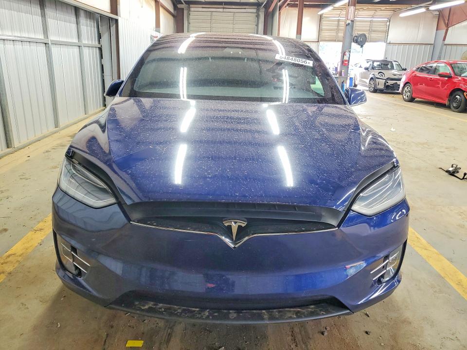 Photo 5 from auction – 2018 TESLA MODEL X with VIN 5YJXCBE27JF100935