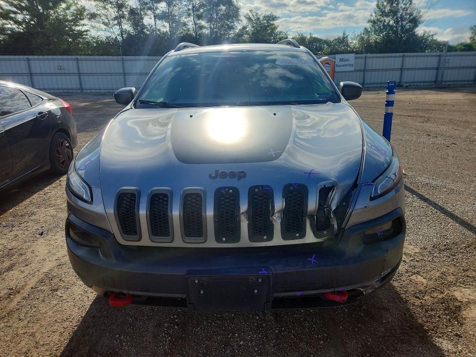 Photo 5 from auction – 2016 JEEP CHEROKEE with VIN 1C4PJMBS3GW142691