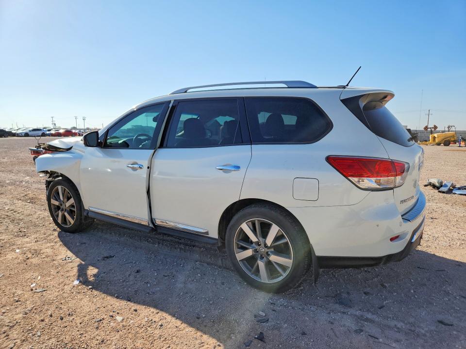 Photo 2 from auction – 2015 NISSAN PATHFINDER with VIN 5N1AR2MM7FC692568