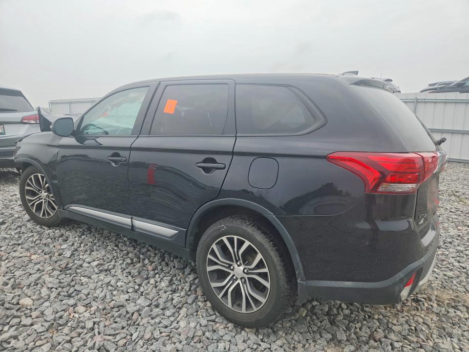Photo 2 from auction – 2018 MITSUBISHI OUTLANDER with VIN JA4AZ3A38JZ024784