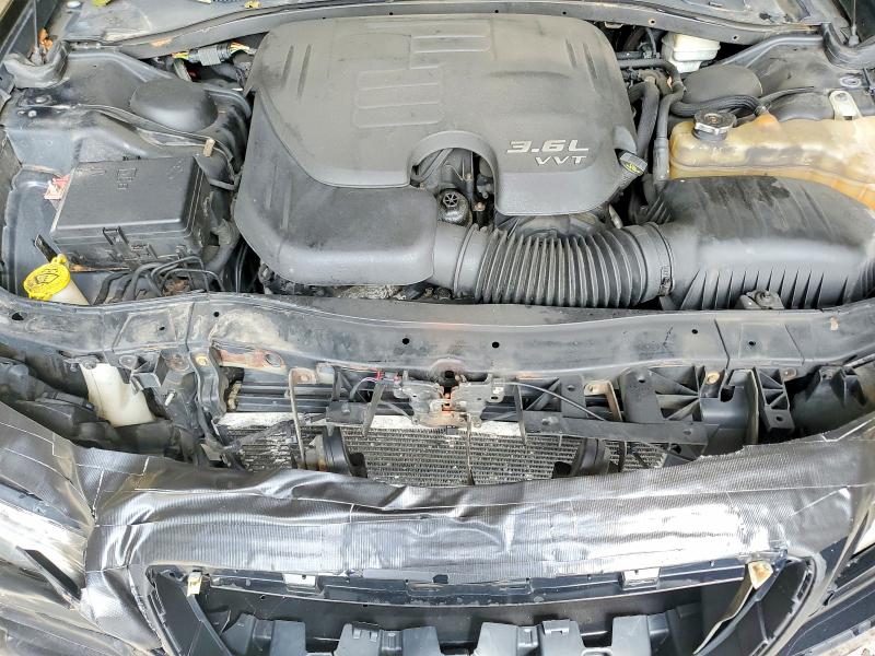 صورة رقم 11 من المزاد - 2014 CHRYSLER 300C مع VIN 2C3CCAKG8EH243969