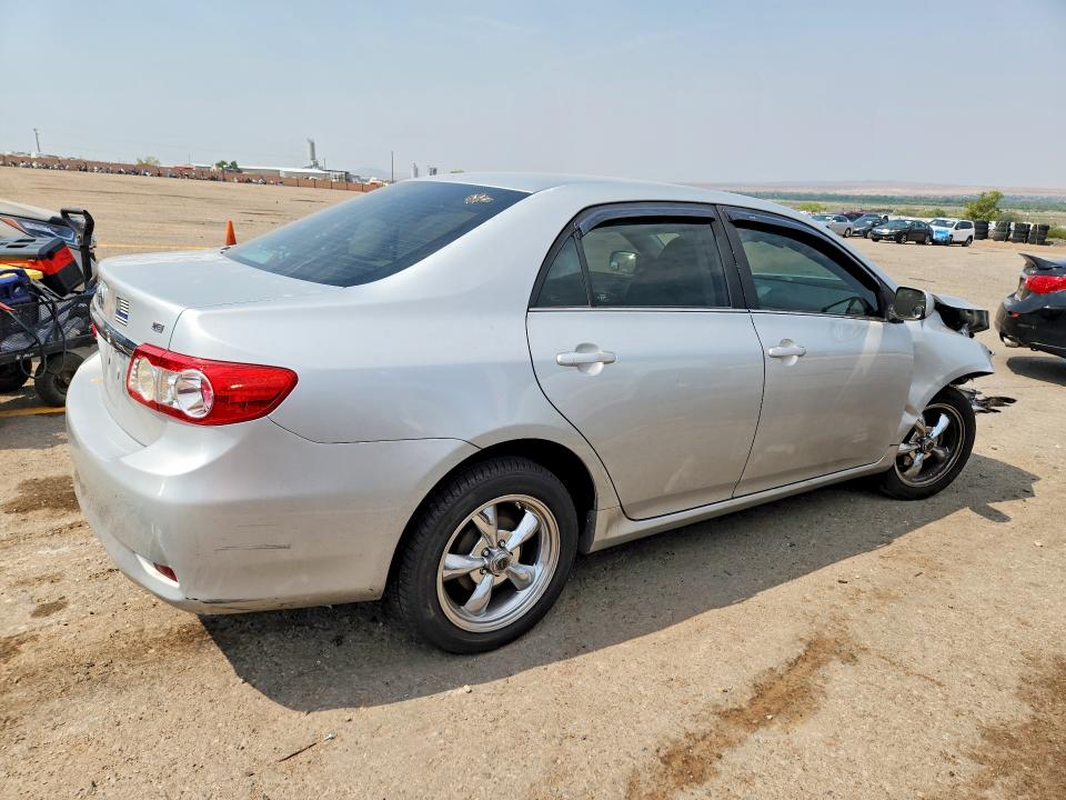 Photo 3 from auction – 2013 TOYOTA COROLLA with VIN 5YFBU4EE7DP089098