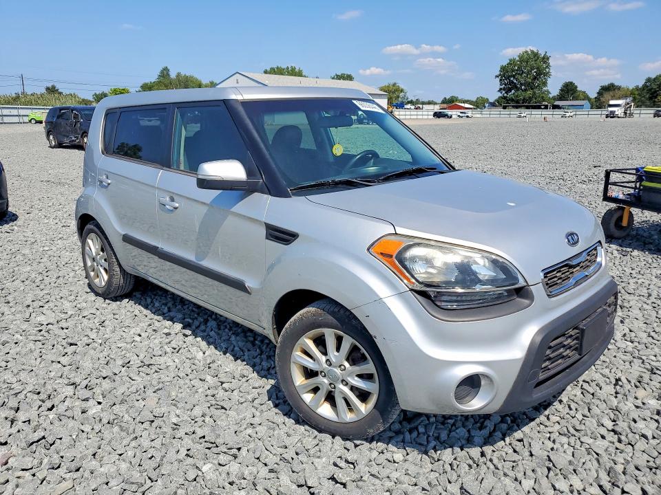 Photo 4 from auction – 2012 KIA SOUL with VIN KNDJT2A61C7402437