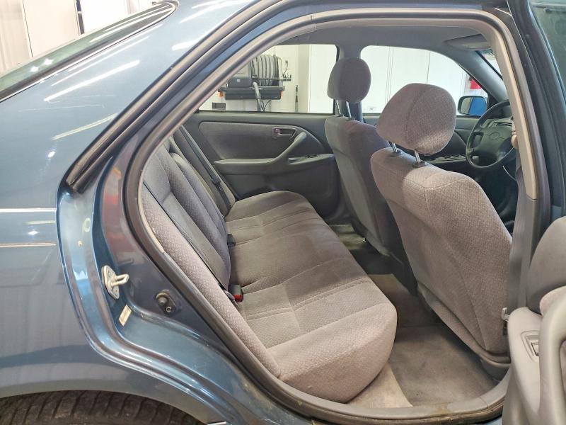 Photo 10 from auction – 2000 TOYOTA CAMRY with VIN 4T1BF22K3YU942366