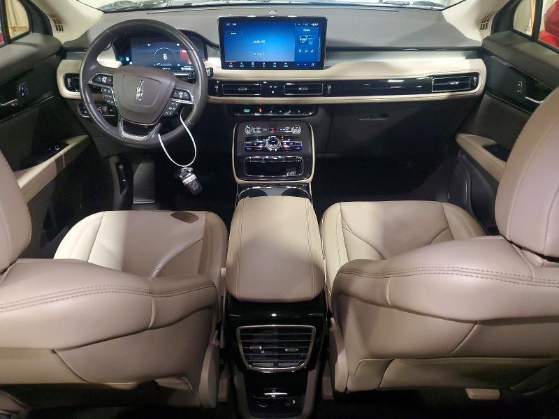 Photo 8 from auction – 2021 LINCOLN NAUTILUS with VIN 2LMPJ8J97MBL09363