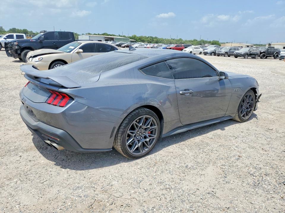 Photo 3 from auction – 2025 FORD MUSTANG with VIN 1FA6P8CF1S5418535