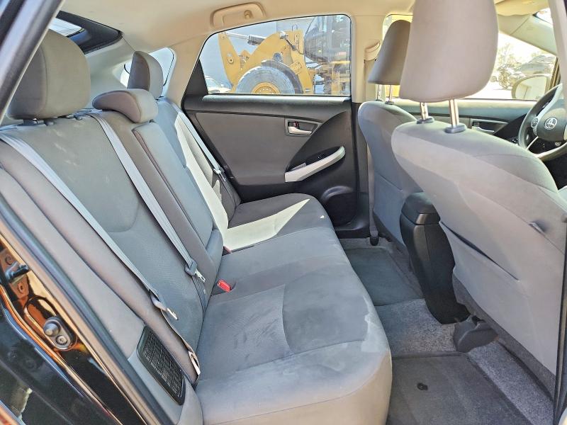 Photo 10 from auction – 2014 TOYOTA PRIUS with VIN JTDKN3DU1E0384385