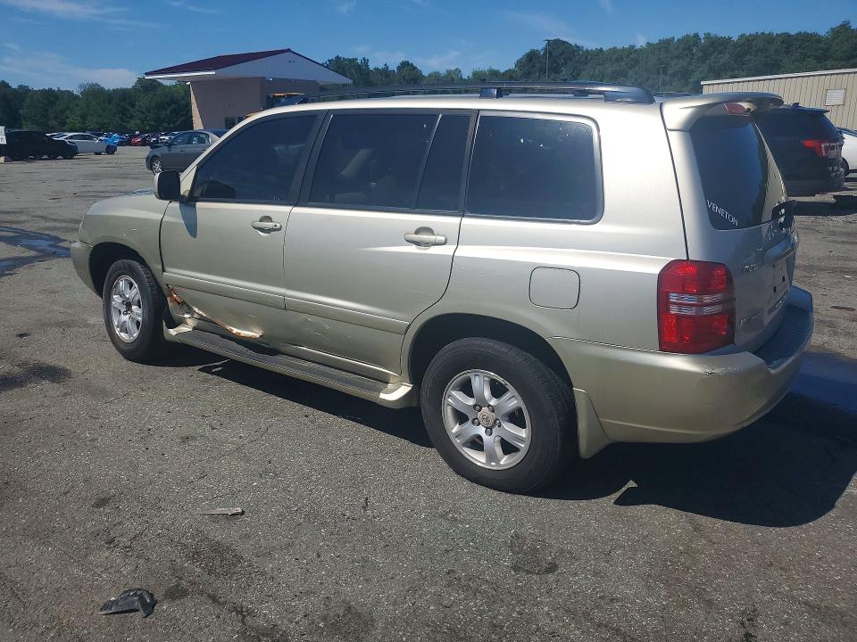 Photo 2 from auction – 2002 TOYOTA HIGHLANDER with VIN JTEHF21A520083606