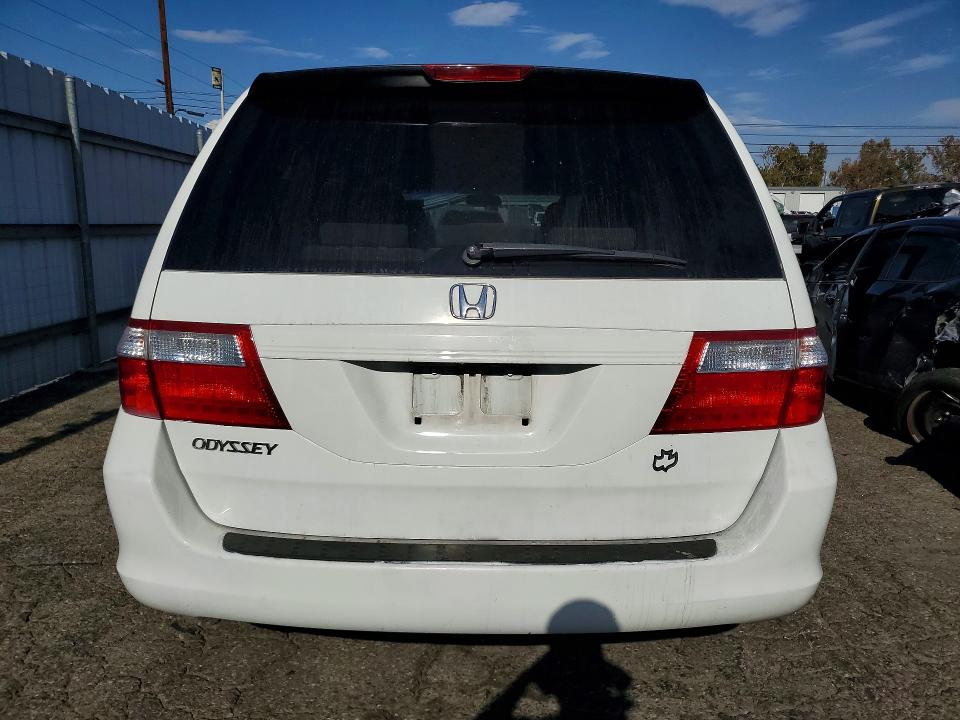 Photo 6 from auction – 2006 HONDA ODYSSEY with VIN 5FNRL38236B071659