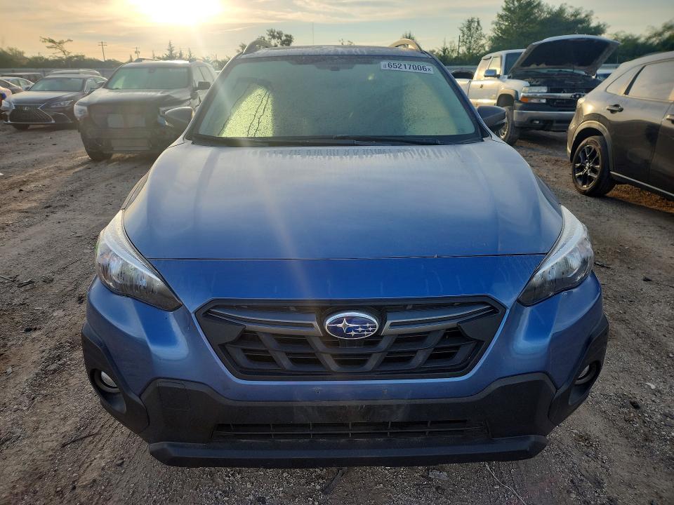 Photo 5 from auction – 2023 SUBARU CROSSTREK with VIN JF2GTHSC6PH249475