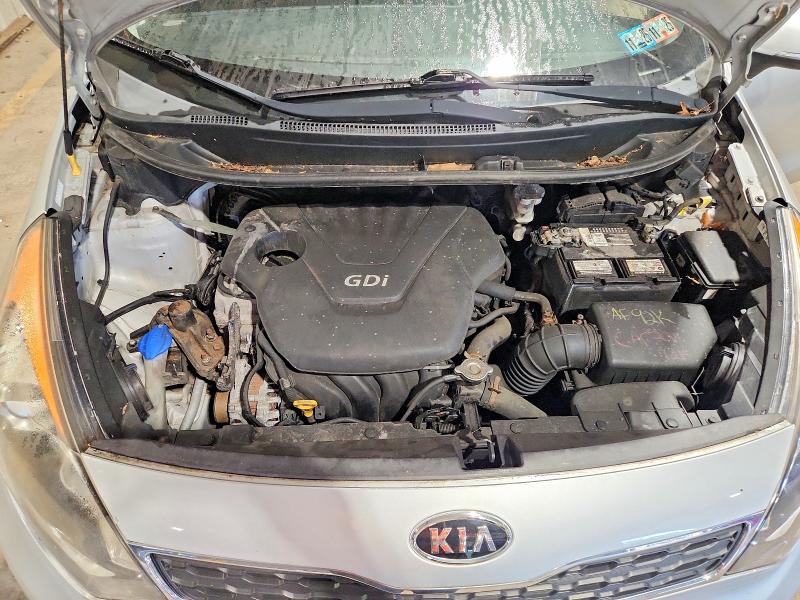 Photo 11 from auction – 2012 KIA RIO 5-DOOR with VIN KNADN5A39C6064786