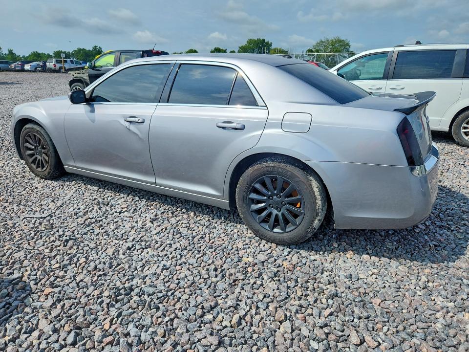 Photo 2 from auction – 2014 CHRYSLER 300 with VIN 2C3CCAAG5EH327216