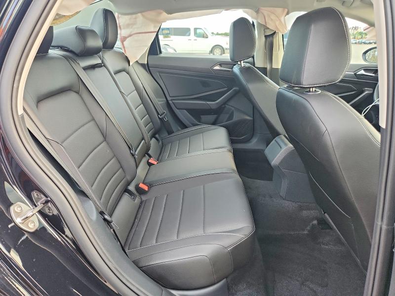 Photo 10 from auction – 2023 VOLKSWAGEN JETTA with VIN 3VW7M7BU3PM035499