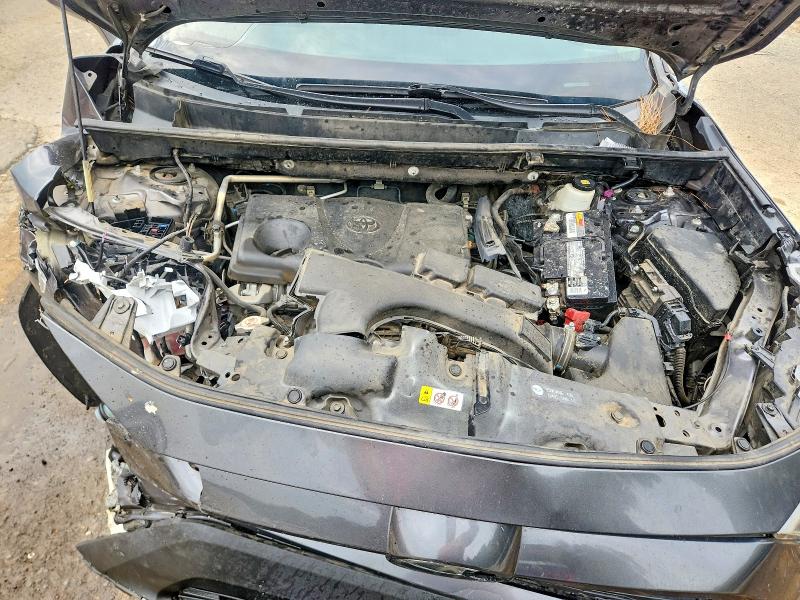 Photo 12 from auction – 2020 TOYOTA RAV4 with VIN 2T3H1RFV3LC037486