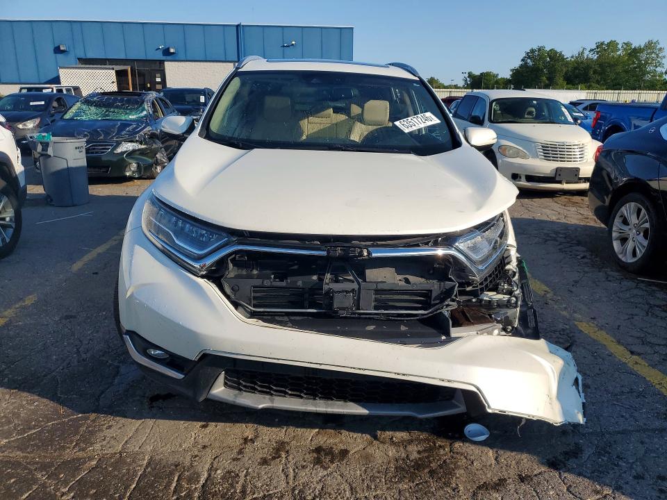 Photo 5 from auction – 2017 HONDA CR-V with VIN 2HKRW2H95HH614688