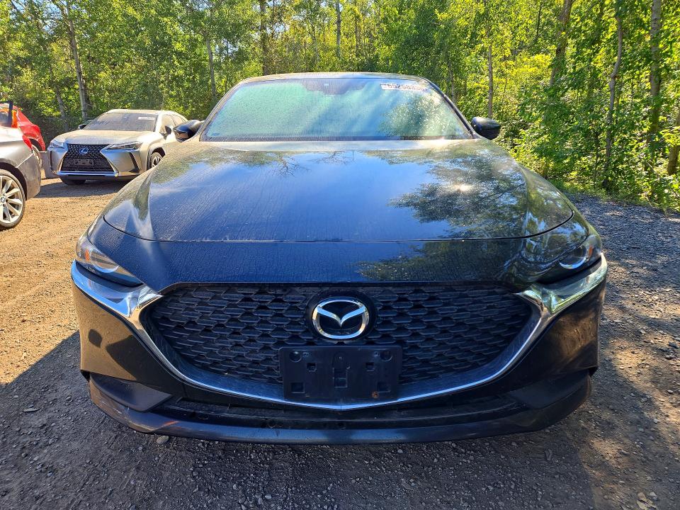 Photo 5 from auction – 2019 MAZDA 3 with VIN JM1BPAB75K1119972