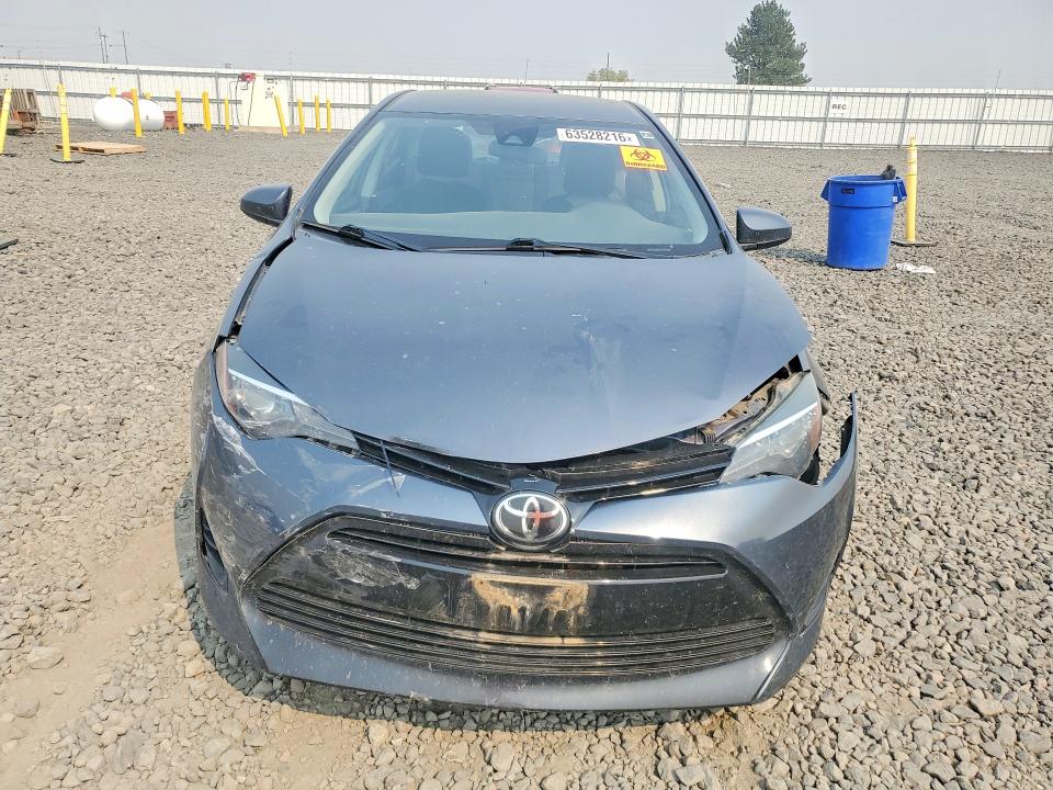 Photo 5 from auction – 2018 TOYOTA COROLLA with VIN 5YFBURHE0JP807241