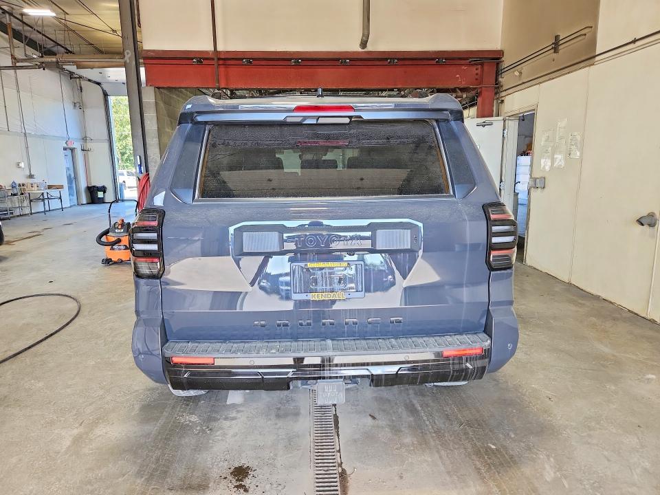 صورة رقم 6 من المزاد - 2026 TOYOTA 4RUNNER مع VIN JTEVA5BR3T5107770