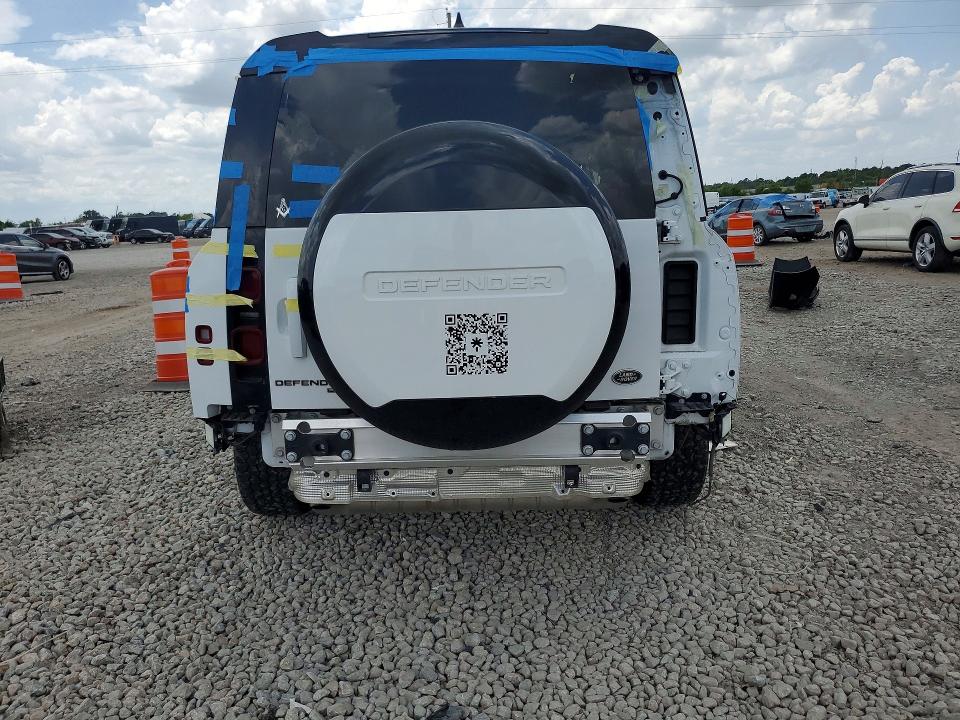 Photo 6 from auction – 2023 LAND ROVER DEFENDER with VIN SALEPFEU7P2209288