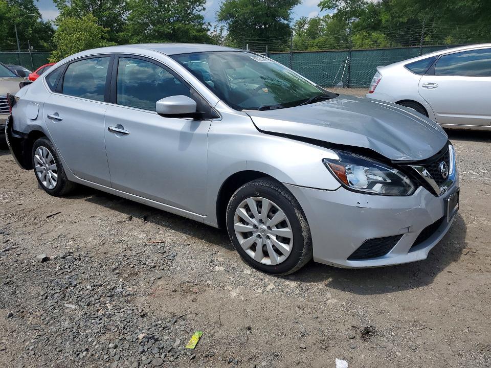 Photo 4 from auction – 2017 NISSAN SENTRA with VIN 3N1AB7AP7HY251542