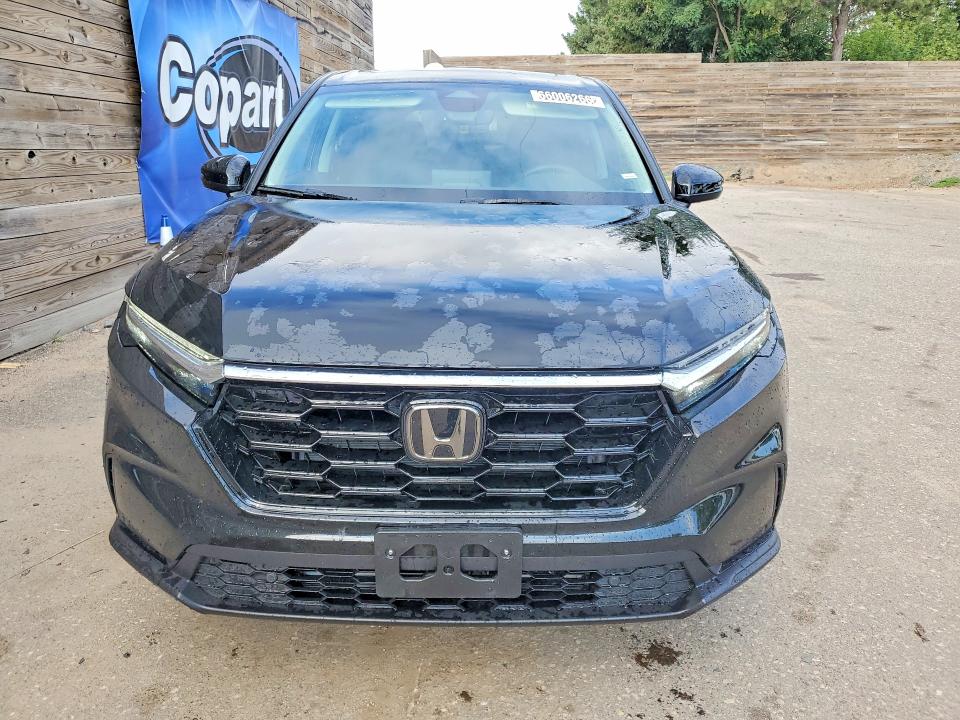 Photo 5 from auction – 2026 HONDA CR-V with VIN 2HKRS3H77TH337423