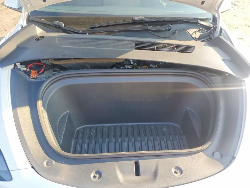 Photo 11 from auction – 2021 TESLA MODEL Y with VIN 5YJYGDEE8MF062053
