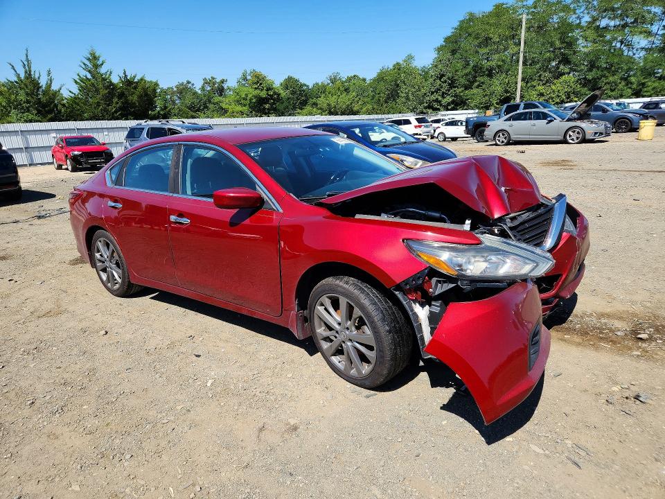 Photo 4 from auction – 2018 NISSAN ALTIMA with VIN 1N4AL3AP1JC264035