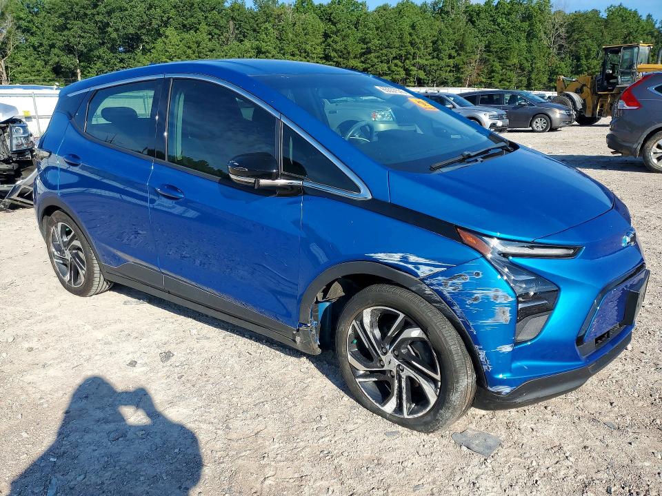 Photo 4 from auction – 2023 CHEVROLET BOLT EV with VIN 1G1FX6S01P4105308