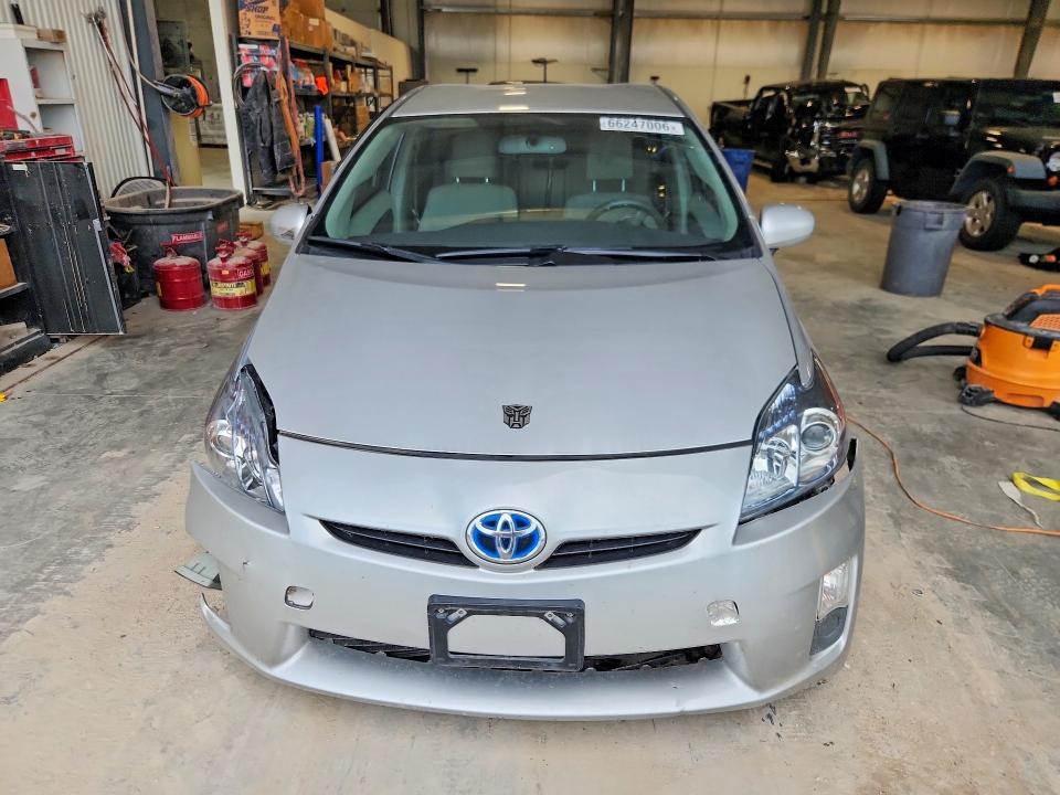 Photo 5 from auction – 2010 TOYOTA PRIUS with VIN JTDKN3DU5A0144704