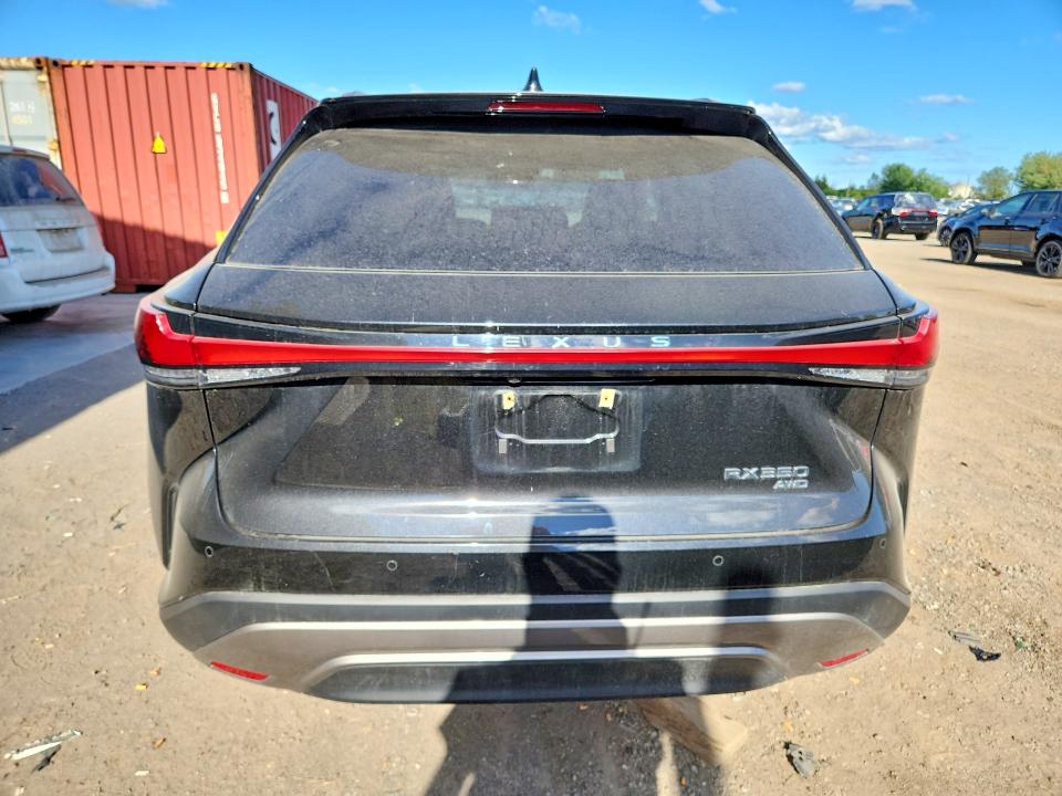 Foto 6 de la subasta – 2024 LEXUS RX 350 con VIN 2T2BAMCA7RC078176