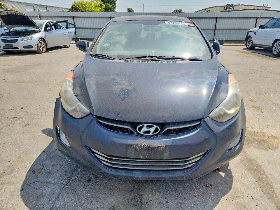 Photo 5 from auction – 2013 HYUNDAI ELANTRA with VIN KMHDH4AE2DU686970
