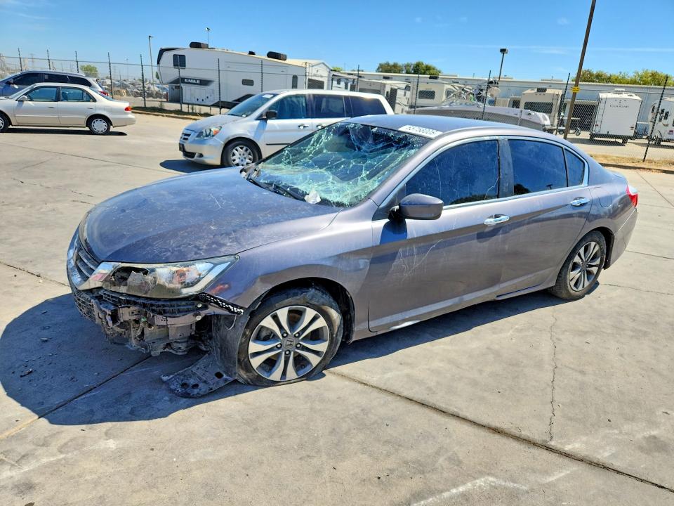Photo 1 from auction – 2015 HONDA ACCORD with VIN 1HGCR2F32FA104848