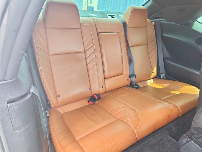 Photo 10 from auction – 2016 DODGE CHALLENGER with VIN 2C3CDZDJ3GH117543