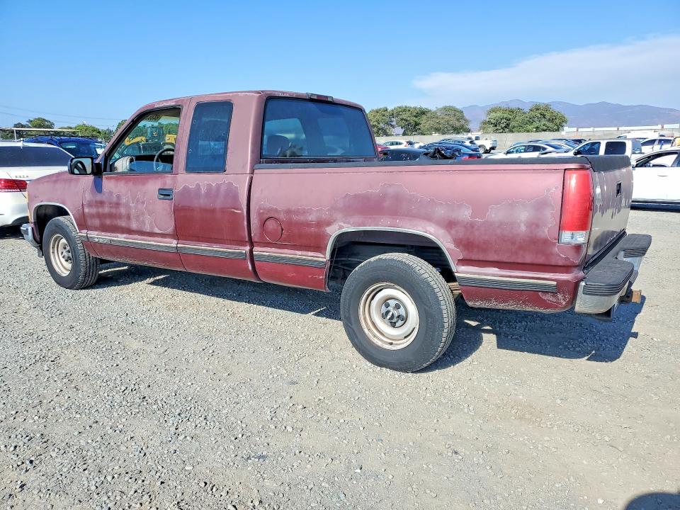 Photo 2 from auction – 1998 CHEVROLET GMT-400 with VIN 1GCEC19M9WE231564