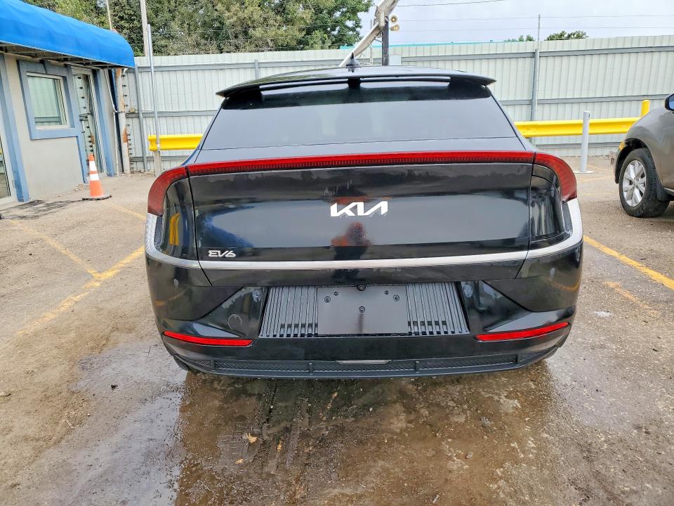 Zdjęcie 6 z aukcji – 2024 KIA EV6 z VIN KNDC3DLC6R5195216