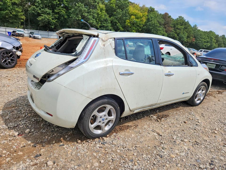 Photo 3 from auction – 2012 NISSAN LEAF with VIN JN1AZ0CP3CT016122