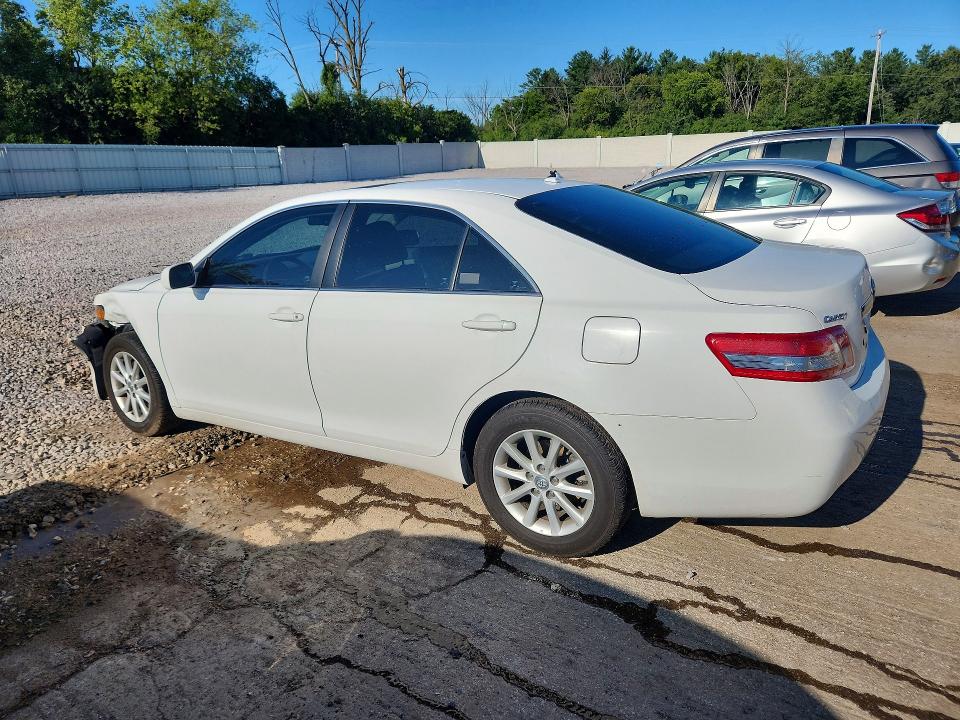 Photo 2 from auction – 2010 TOYOTA CAMRY with VIN 4T1BF3EK1AU580187
