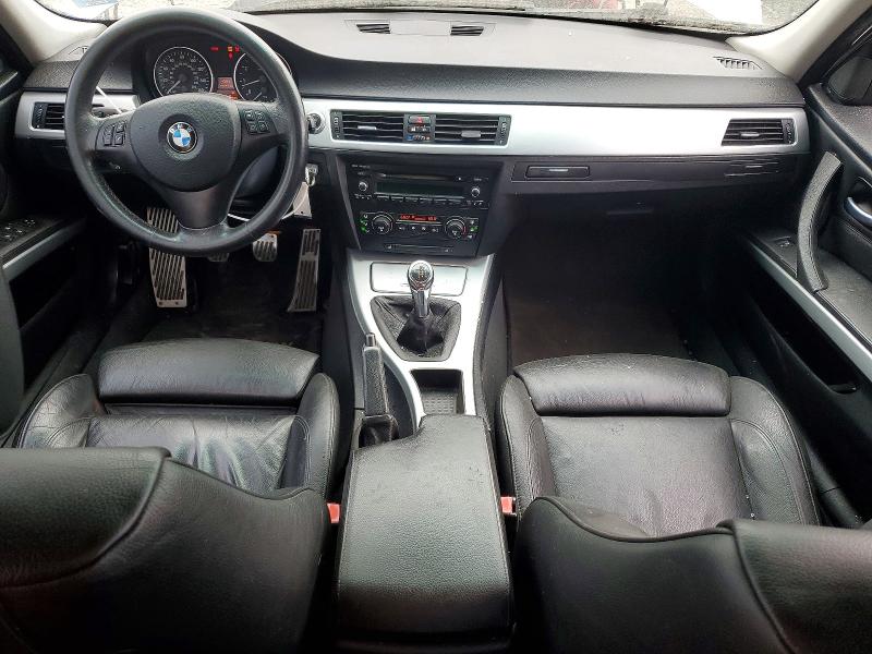 Photo 8 from auction – 2006 BMW 325 with VIN WBAVB13596KR56150