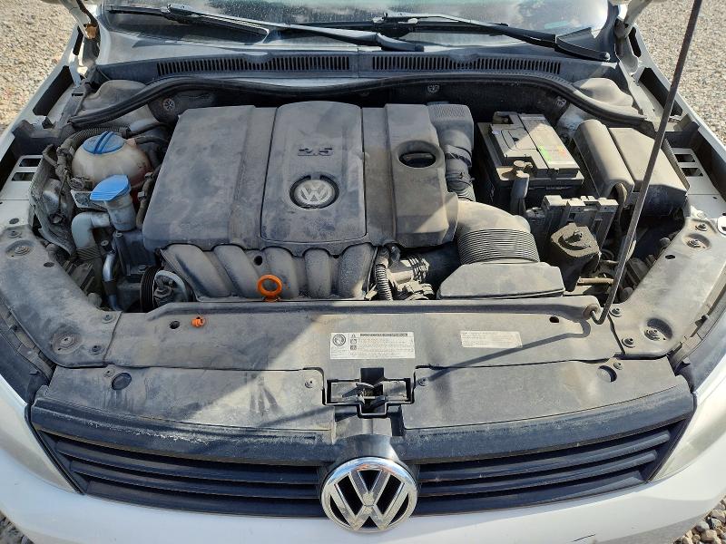Photo 11 from auction – 2012 VOLKSWAGEN JETTA with VIN 3VWDX7AJ9CM386137