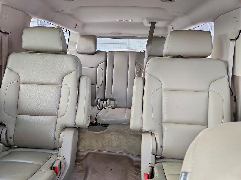Photo 10 from auction – 2015 CHEVROLET SUBURBAN with VIN 1GNSKKKC2FR152962