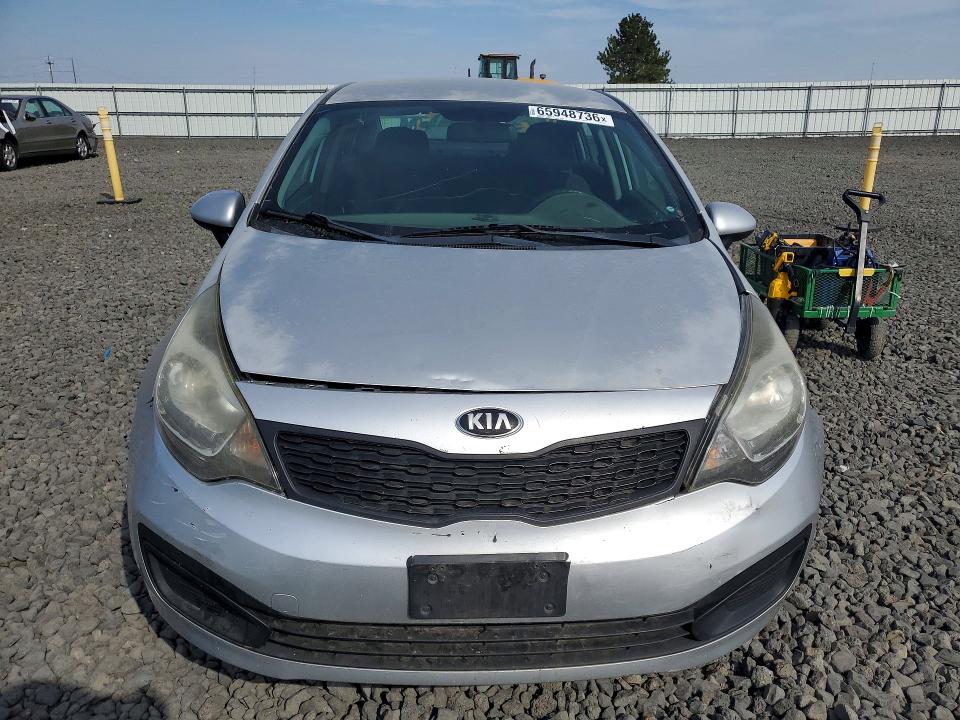 Photo 5 from auction – 2014 KIA RIO with VIN KNADM4A33E6373735