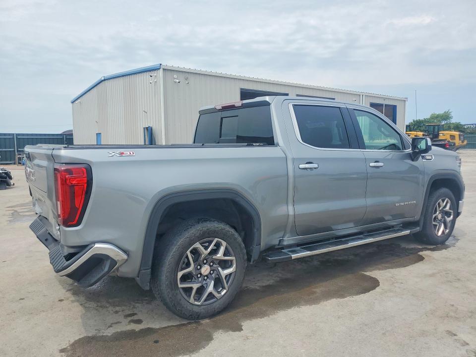 Zdjęcie 3 z aukcji – 2024 GMC SIERRA z VIN 3GTUUDE86RG226838