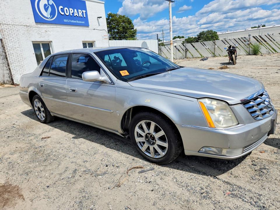 Photo 4 from auction – 2007 CADILLAC DTS with VIN 1G6KD57Y97U157988