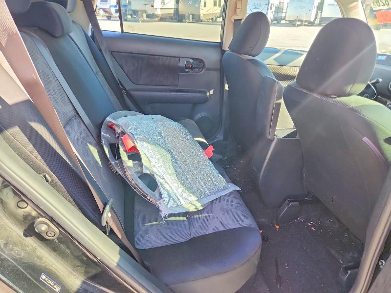Foto 11 de la subasta – 2014 SCION XB con VIN JTLZE4FE1EJ056232