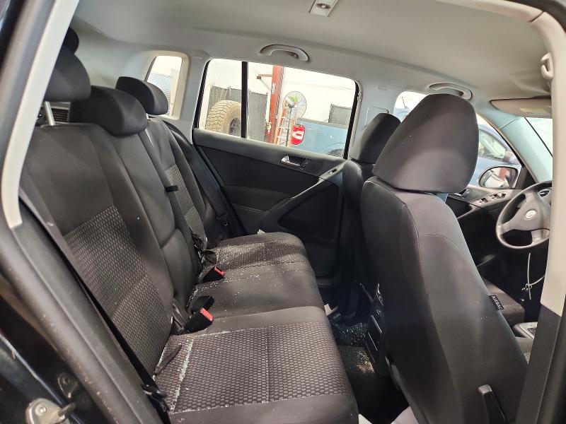 Снимка 11 от търг – 2010 VOLKSWAGEN TIGUAN с VIN WVGAV7AX4AW526121
