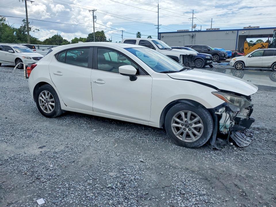 Photo 4 from auction – 2016 MAZDA 3 with VIN 3MZBM1M76GM302343