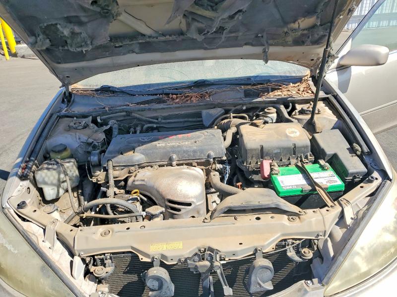 Photo 11 from auction – 2003 TOYOTA CAMRY with VIN 4T1BE32K73U200621