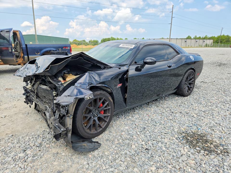 DODGE CHALLENGER 2016 with VIN 2C3CDZDJ3GH117543 - Photo from auction