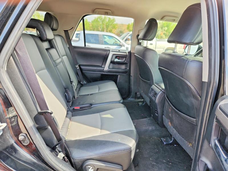 Photo 11 from auction – 2017 TOYOTA 4RUNNER with VIN JTEZU5JRXH5154702